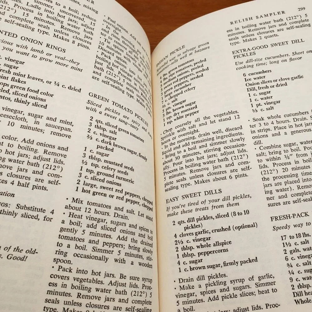 VTG 1972 Farm Journal's Country Cookbook Revised Enlarged Edition